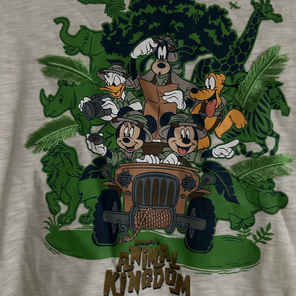 Disney parks Animal Kingdom Safari Adventure Tee - beige
